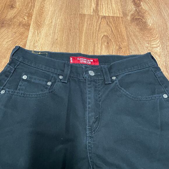 Levis Classic Slim Fit Stretch Dark Black Cropped Mom Jeans Size 8 Misses - Picture 3 of 9